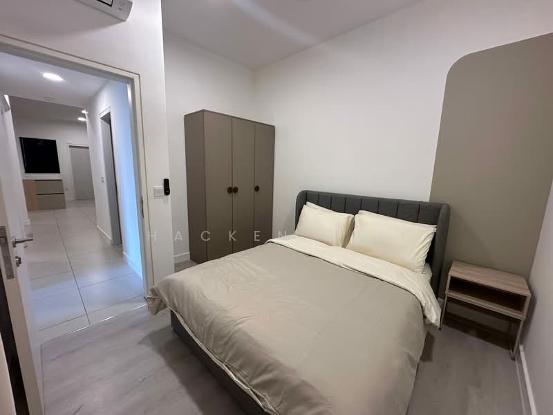 Servis Apartment untuk Disewa di Maya Ara Residences - Hacken Gan - Bedroom - PropertyGuru.com.my