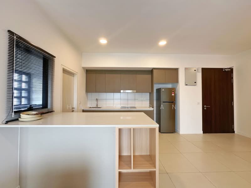 Servis Apartment untuk Disewa di Maya Ara Residences - Hacken Gan - Kitchen - PropertyGuru.com.my