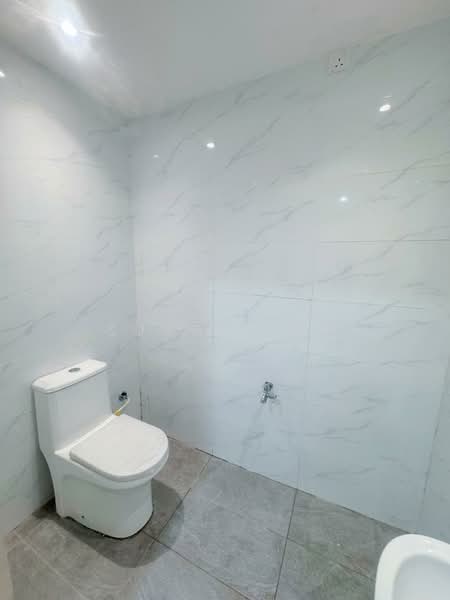 1-storey Terraced House for Sale in Taman Sri Putri (Skudai) - Suny Sior - Bathroom - PropertyGuru.com.my