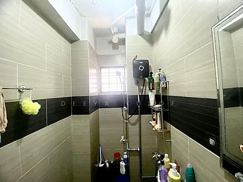 Condominium for Sale at Bayu Tasik 1 - Deeya Yusof - Bathroom - PropertyGuru.com.my