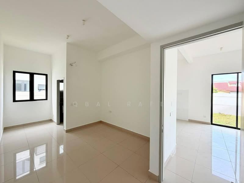 Semi-Detached House for Sale in Cyberjaya (Selangor) - Iqbal Rafei - Interior - PropertyGuru.com.my