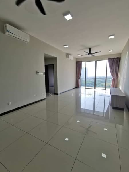 Apartment for Sale at The WaterEdge (Pinggiran Air) - Jeny Loo - Living Room - PropertyGuru.com.my