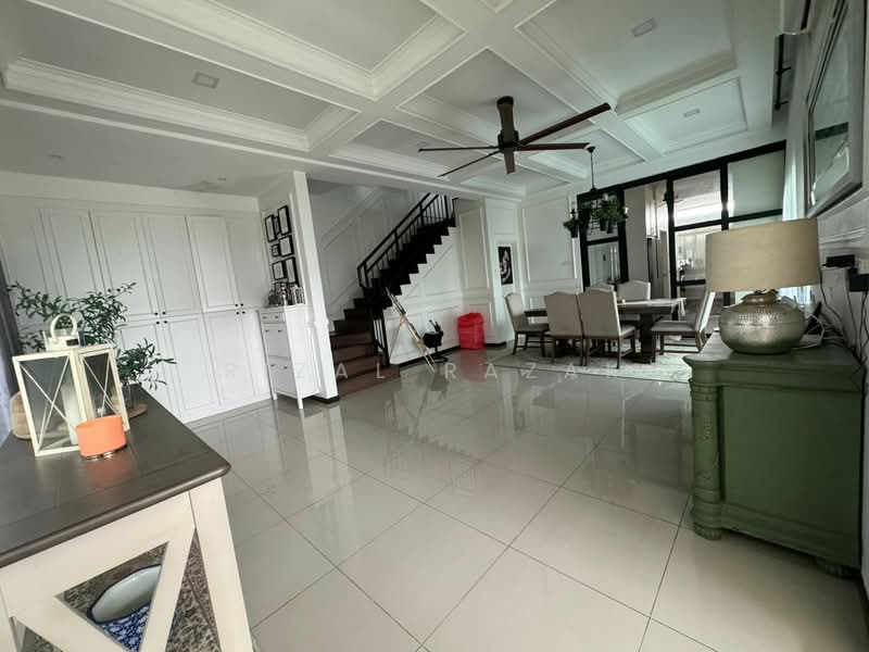 Bandar Saujana Utama untuk Untuk Dijual - RM 980,000, Mac 2026 - Living Room - PropertyGuru.com.my