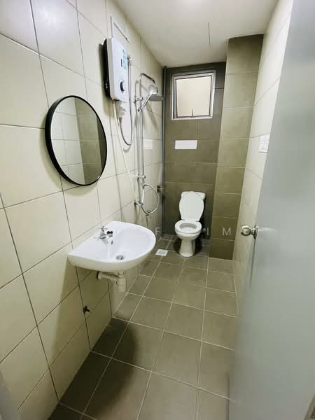 Condominium for Rent at Platinum OUG Residence - Geoff Lim - Bathroom - PropertyGuru.com.my