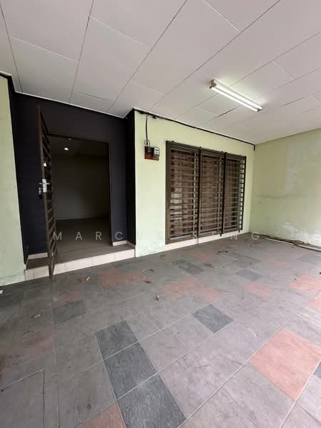 2-storey Terraced House for Sale in Taman Klebang Ria (Chemor) - Marcus Seng - Entrance - PropertyGuru.com.my