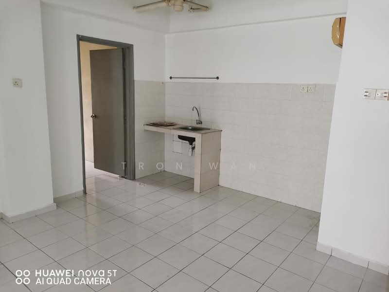 Condominium for Rent at Vista Millennium Condominium - Tron Wan - Kitchen - PropertyGuru.com.my