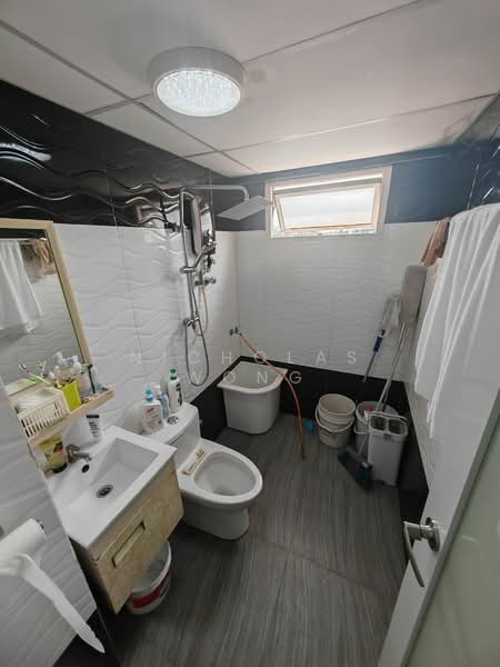 Sri Intan 2 untuk Untuk Dijual - RM 320,000, Feb 2026 - Bathroom - PropertyGuru.com.my