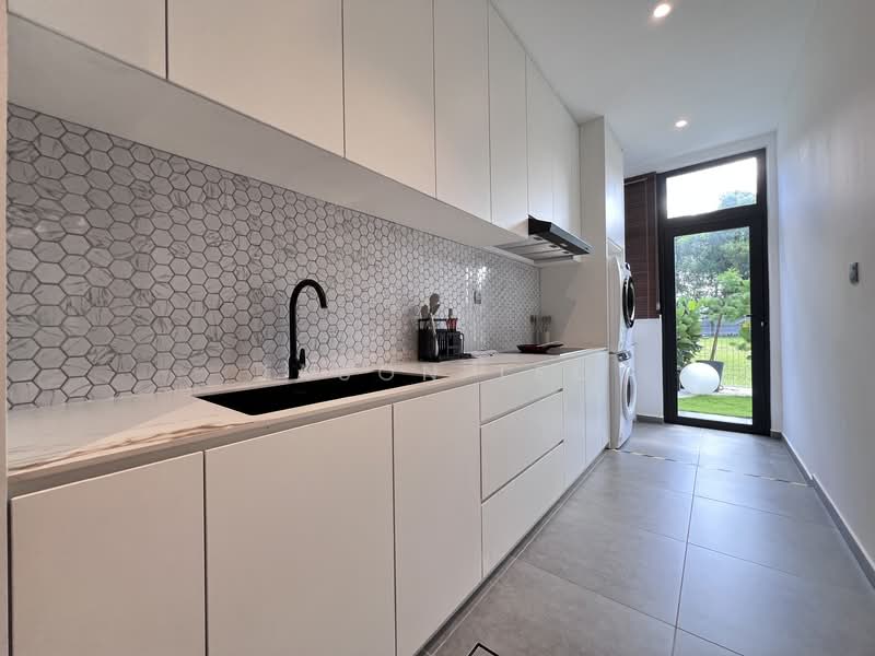 Cluster House for Sale in Bandar Baru Permas Jaya (Permas Jaya) - Jason Teo - Kitchen - PropertyGuru.com.my