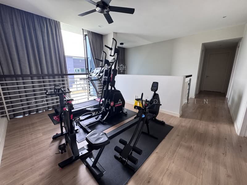 Semi-Detached House for Sale in Denai Alam (Shah Alam) - Zairul Hamedi Bin Zainal - Gym - PropertyGuru.com.my