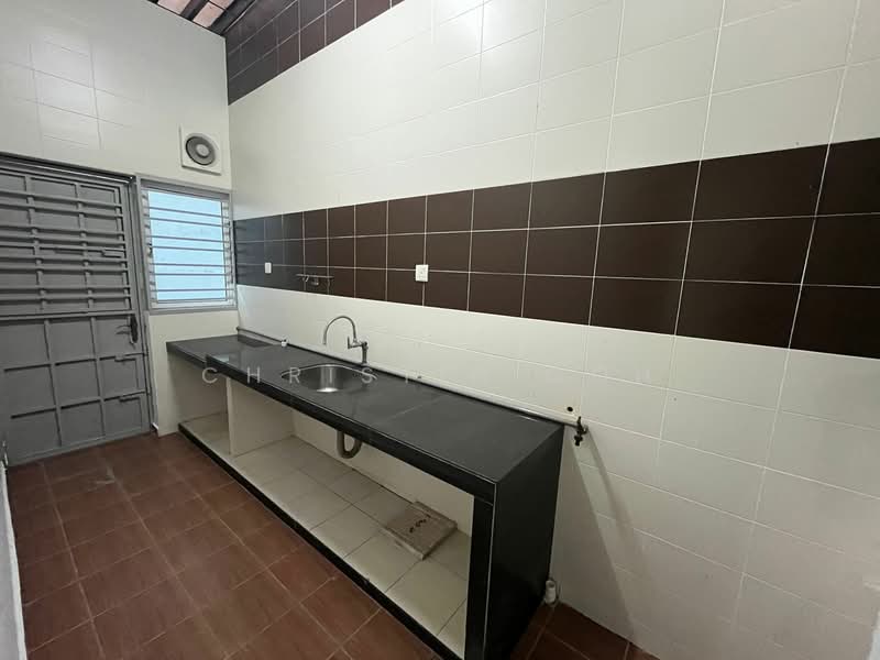 Cluster House for Sale in Bukit Indah (Iskandar Puteri (Nusajaya)) - Christin Goh - Kitchen - PropertyGuru.com.my