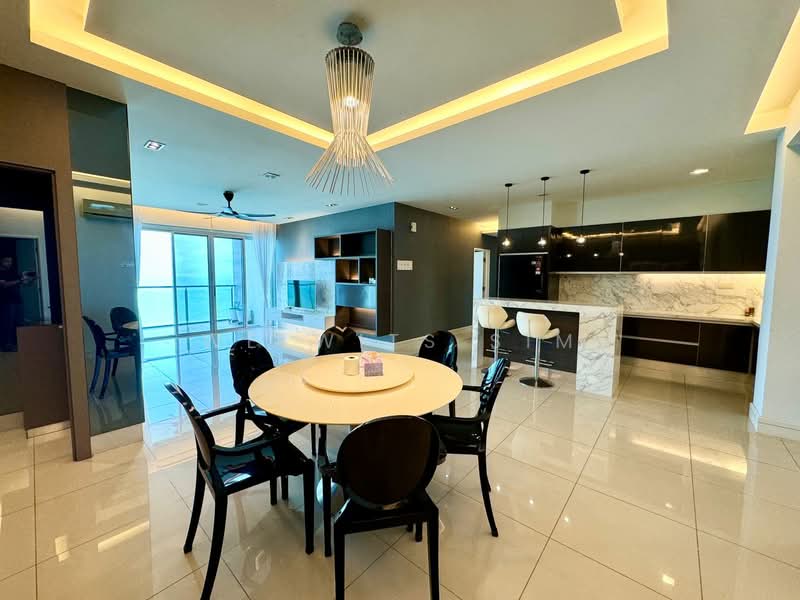 Condominium for Rent at 10 Island Resort - Welwits Sim - Dining Room - PropertyGuru.com.my