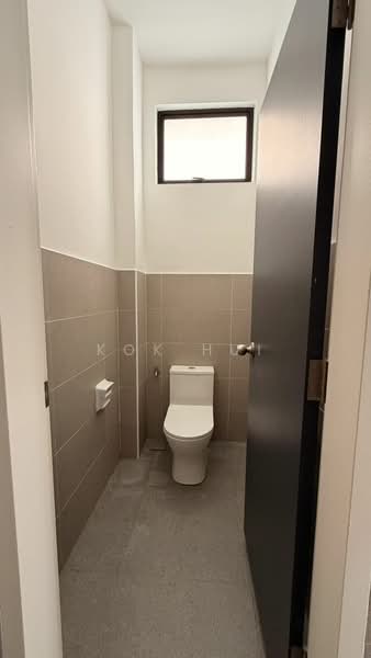 Cluster Factory for Rent in Eco Business Park 1 (Johor Bahru) - Kok Hui - Bathroom - PropertyGuru.com.my