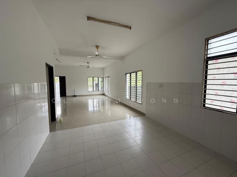Rumah Teres 2 Tingkat untuk Dijual di Rawang (Selangor) - Clement Wong - Living Room - PropertyGuru.com.my