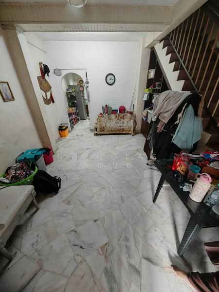 For Rent - Taman Selayang Jaya