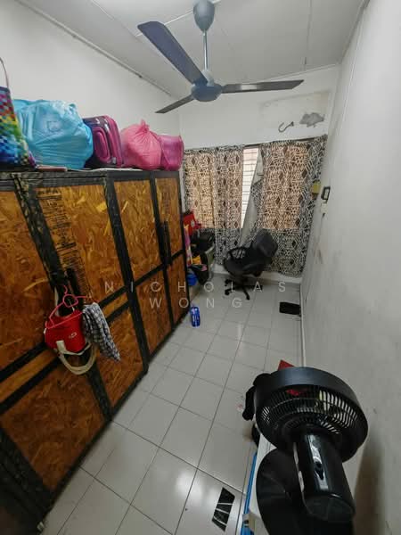 For Rent - Taman Selayang Jaya