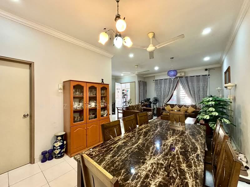 2-storey Terraced House for Sale in Nilai Impian (Nilai) - Nazerene Kurung - Living Room - PropertyGuru.com.my