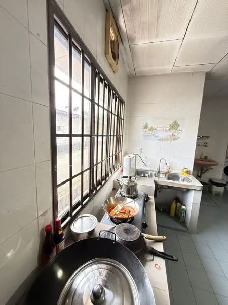 Taman Dato Syed Mohamad Idrus untuk Untuk Dijual - RM 428,000, Feb 2026 - Kitchen - PropertyGuru.com.my