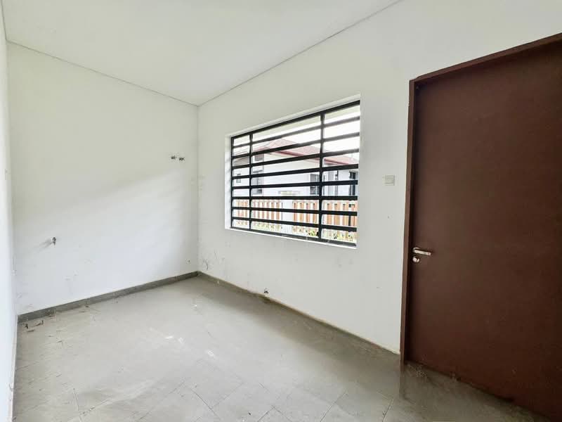 3-storey Terraced House for Sale in Subang Bestari (Shah Alam) - Mahafiz . - PropertyGuru.com.my