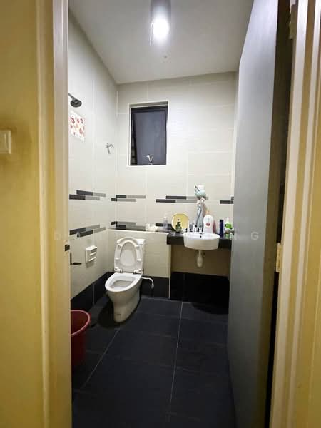 Cluster Factory for Sale in Eco Business Park 1 (Johor Bahru) - Daniel Wong - Bathroom - PropertyGuru.com.my