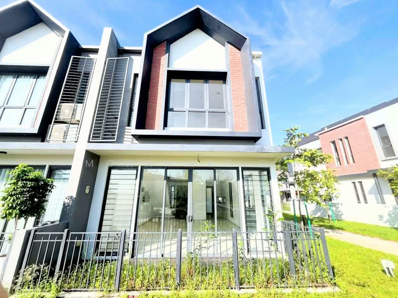 Terraced House for Sale in Shah Alam (Selangor) - Mohammad Din Majid - Exterior - PropertyGuru.com.my