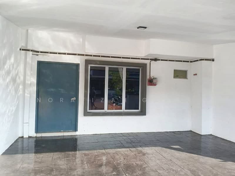 Rumah Teres 2 Tingkat untuk Dijual di Dengkil (Selangor) - NoraFizah Gapar - PropertyGuru.com.my