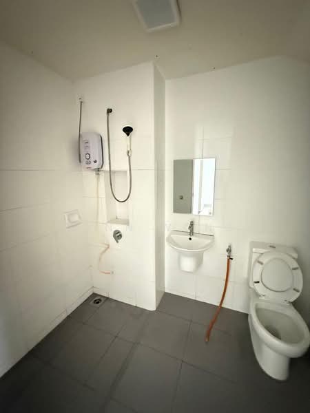 Eco Summer untuk Untuk Dijual - RM 895,000, Apr 2026 - Bathroom - PropertyGuru.com.my