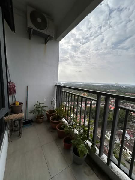 Service Residence for Sale at 8Scape Residence @ Sutera - Lex Hiew - PropertyGuru.com.my