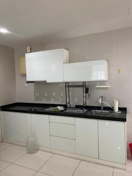 Apartment for Rent at Central Residence @ Sungai Besi - Harry H. Hassan - Kitchen - PropertyGuru.com.my