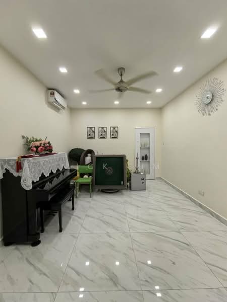 Bungalow for Sale in SS11, Kelab Golf Diraja Subang (Petaling Jaya) - Nick Sim - Living Room - PropertyGuru.com.my