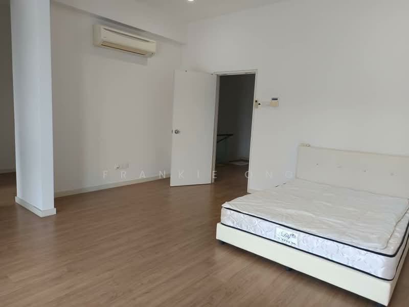 Chemara Hills : Castilla untuk Untuk Dijual - RM 898,000, Feb 2026 - Bedroom - PropertyGuru.com.my