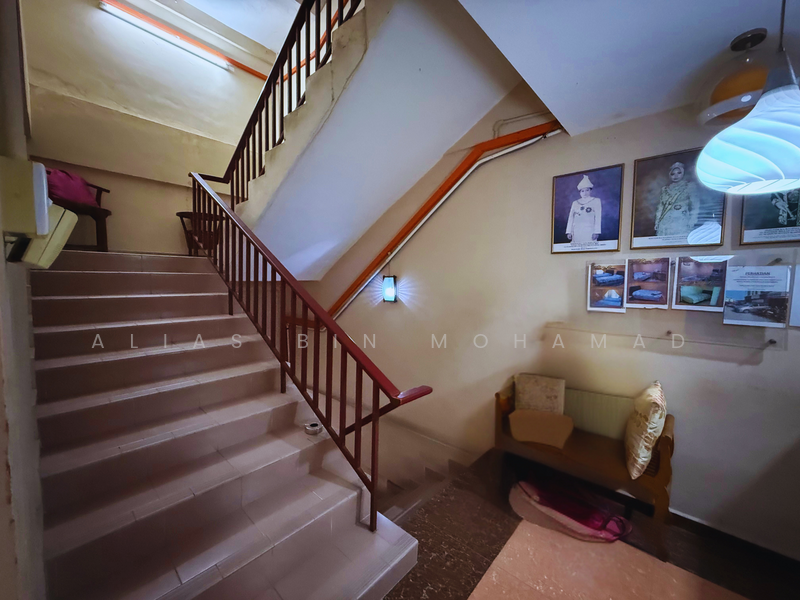 Shoplot 3 Tingkat + Business Hotel di Kuala Dungun untuk Untuk Dijual - RM 980,000, Mac 2026 - Corridor - PropertyGuru.com.my