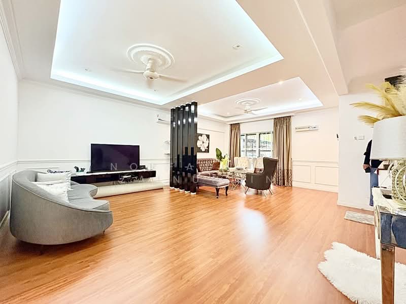 2-storey Terraced House for Sale in Seksyen 7 (Shah Alam) - NORFADILAH ZAINUDDIN - Living Room - PropertyGuru.com.my