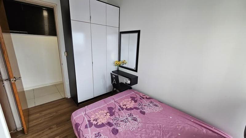Kediaman Servis untuk Dijual di Setia SKY Residences - Jordan Tan - Bedroom - PropertyGuru.com.my