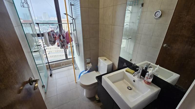 Kediaman Servis untuk Dijual di Setia SKY Residences - Jordan Tan - Bathroom - PropertyGuru.com.my
