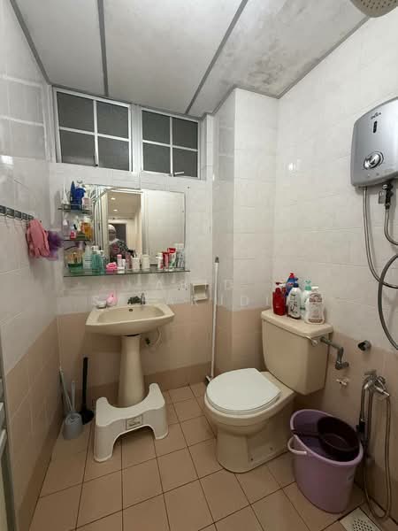Tiara Duta untuk Untuk Dijual - RM 420,000, Feb 2026 - Bathroom - PropertyGuru.com.my