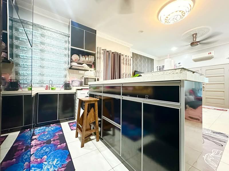 TELOK PANGLIMA GARANG untuk Untuk Dijual - RM 480,000, Mac 2026 - Kitchen - PropertyGuru.com.my