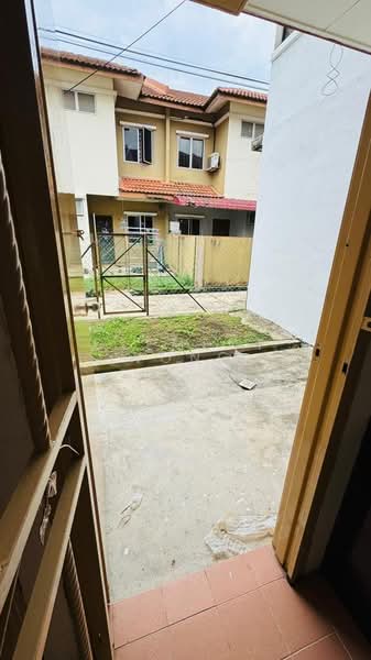 2-storey Terraced House for Sale in Saujana Rawang (Rawang) - Clement Wong - Exterior - PropertyGuru.com.my