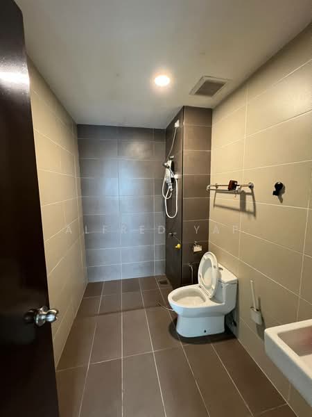 Service Residence for Rent at Wave @ Marina Cove - Alfred Yap - Bathroom - PropertyGuru.com.my