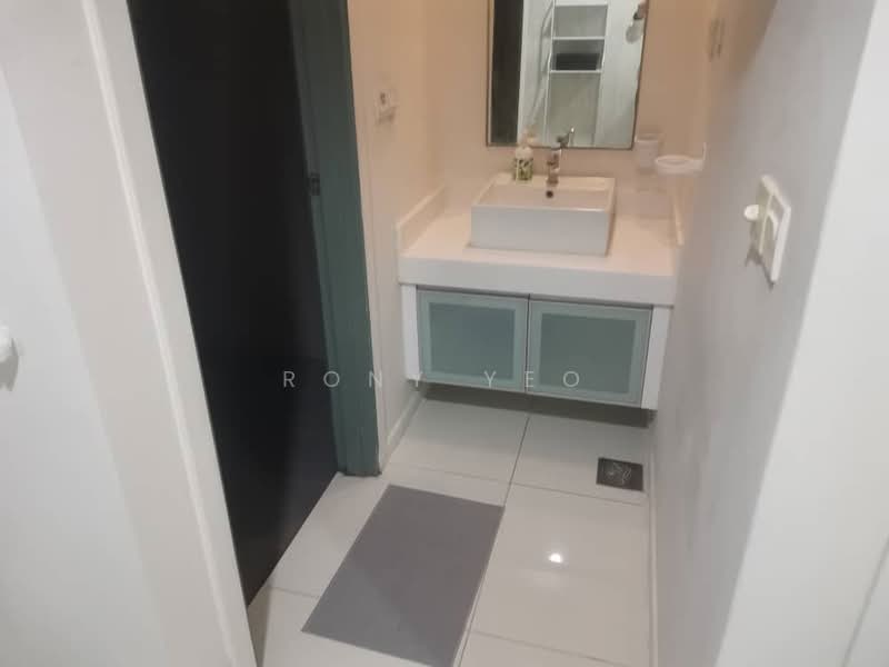 Service Residence for Sale at Mercu Summer Suites - Rony Yeo - Bathroom - PropertyGuru.com.my
