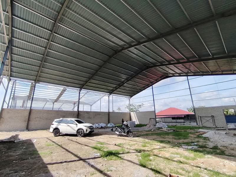 Warehouse for Rent in Sungai Buloh (Selangor) - Ewen Chei Kon Wen - Exterior - PropertyGuru.com.my