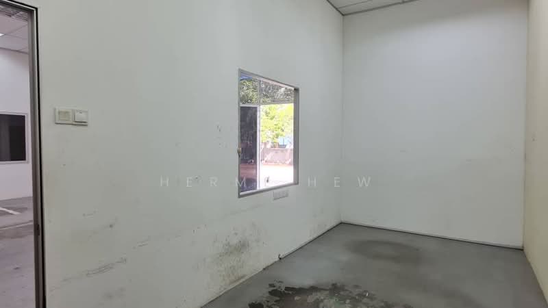 Semi-D Factory for Sale in Bukit Angkat (Kajang) - Herme Hew - Interior - PropertyGuru.com.my
