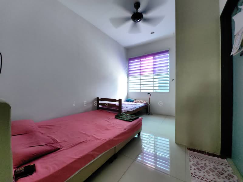 2-storey Terraced House for Sale in Taman Kledang Emas (Ipoh) - Jessey Ng - Bedroom - PropertyGuru.com.my