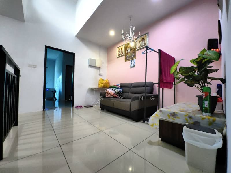 2-storey Terraced House for Sale in Taman Kledang Emas (Ipoh) - Jessey Ng - Living Room - PropertyGuru.com.my