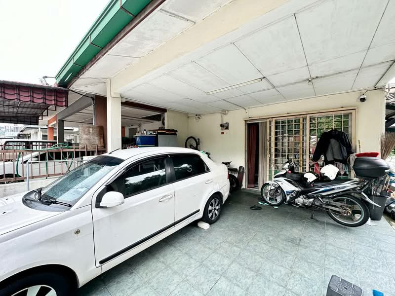 Desa Serdang untuk Untuk Dijual - RM 560,000, Feb 2026 - Exterior - PropertyGuru.com.my
