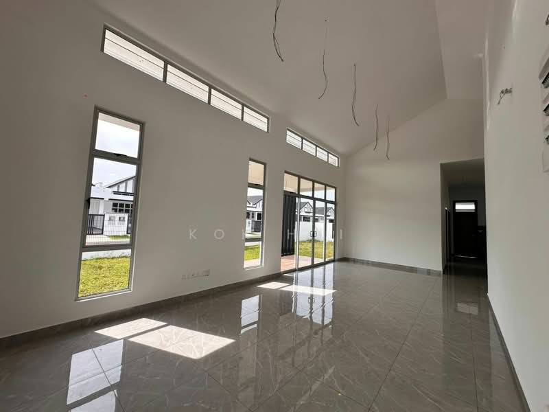 1-storey Terraced House for Sale in Taman Impian Emas (Skudai) - Kok Hui - Living Room - PropertyGuru.com.my