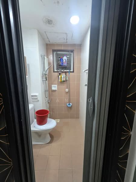 Service Residence for Rent at SuriaMas Suites - Ivan Lo - Bathroom - PropertyGuru.com.my