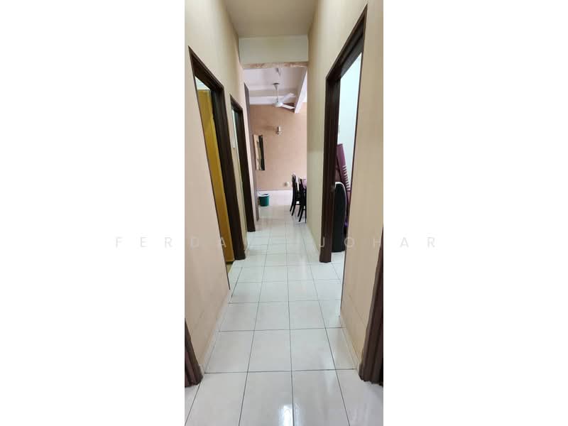 Apartment for Sale at Sri Kejora - Ferdaus Johar - Corridor - PropertyGuru.com.my