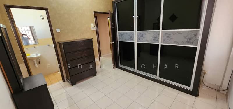 Apartment for Sale at Sri Kejora - Ferdaus Johar - Bedroom - PropertyGuru.com.my