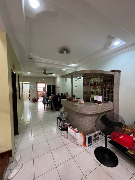 1.5-storey Terraced House for Sale in Taman Pelangi Indah (Ulu Tiram) - Kok Hui - Interior - PropertyGuru.com.my