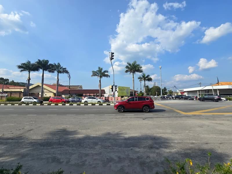 Shop for Sale in Kuala Kangsar (Perak) - Cherie Chong - Exterior - PropertyGuru.com.my